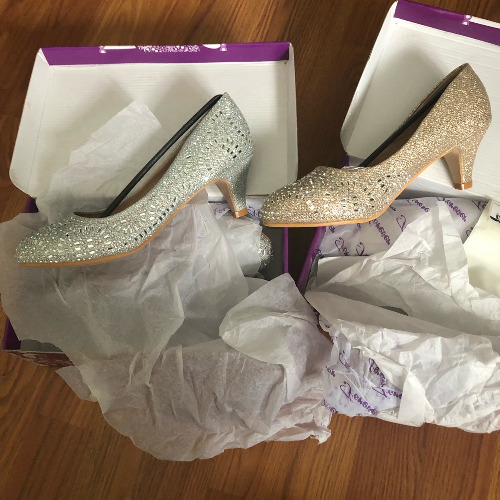 Gold and silver dress shoes size 8 1/2 brand new